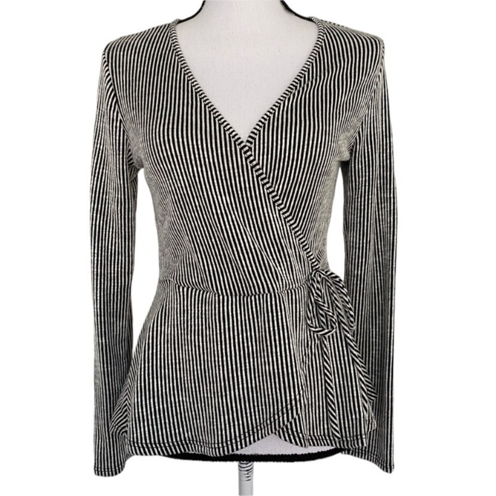 Anthropologie Caution to the Wind Striped V-Neck Top Size Medium